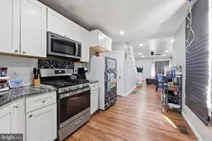 1121 E 11th St, Eddystone, PA 19022 - Photo 6