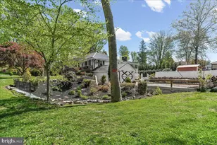 225 Chestnut St, Newtown Square, PA 19073 - Photo 38