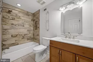 48 Andrews Ct, Aston, PA 19014 - Photo 16
