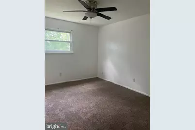 521 Corinthian Avenue, Essington, PA 19029 - Photo 10