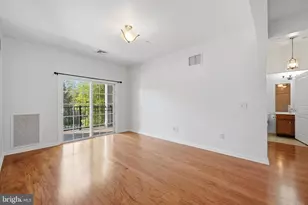 121 E Creekside Dr, Brookhaven, PA 19015 - Photo 10