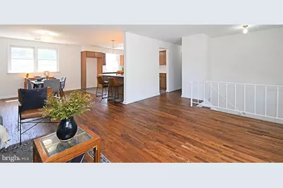412 Camelot Drive, Brookhaven, PA 19015 - Photo 6