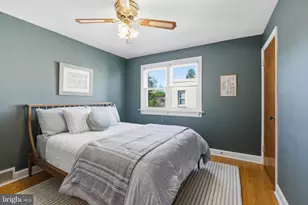 31 W Marthart Ave, Havertown, PA 19083 - Photo 16