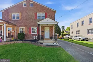 31 W Marthart Ave, Havertown, PA 19083 - Photo 2