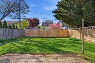 31 W Marthart Ave, Havertown, PA 19083 - Photo 30