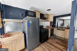 236 W Washington Ave, Clifton Heights, PA 19018 - Photo 8