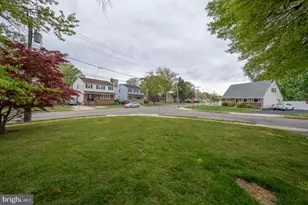 2815 Armstrong Ave, Holmes, PA 19043 - Photo 28