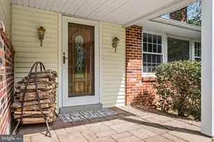210 Timber Jump Ln, Media, PA 19063 - Photo 2