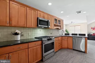 962 Edwards Dr, Springfield, PA 19064 - Photo 8