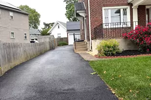 463 Burmont Rd, Drexel Hill, PA 19026 - Photo 2