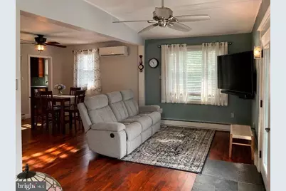 2047 Walnut Street, Holmes, PA 19043 - Photo 10