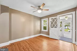 6 Seneca St, Essington, PA 19029 - Photo 8