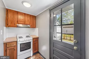 6 Seneca St, Essington, PA 19029 - Photo 14