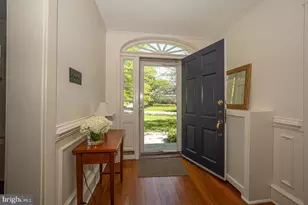 312 Windsor Ave, Wayne, PA 19087 - Photo 4