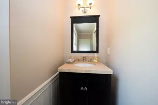 312 Windsor Ave, Wayne, PA 19087 - Photo 18