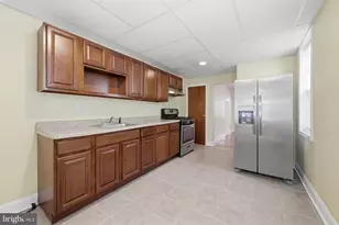55 N Keystone Ave, Upper Darby, PA 19082 - Photo 8