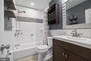 6414 Hilltop Dr, Brookhaven, PA 19015 - Photo 12