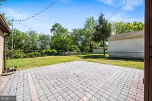 236 Powhattan Ave, Essington, PA 19029 - Photo 28