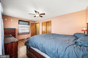 236 Powhattan Ave, Essington, PA 19029 - Photo 16