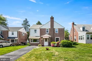 314 Walnut Hill Ln, Havertown, PA 19083 - Photo 2