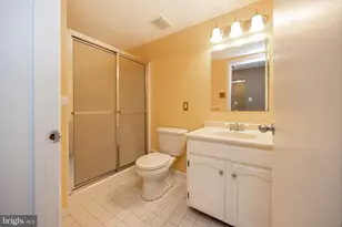 360 Cashel Ct, Aston, PA 19014 - Photo 20