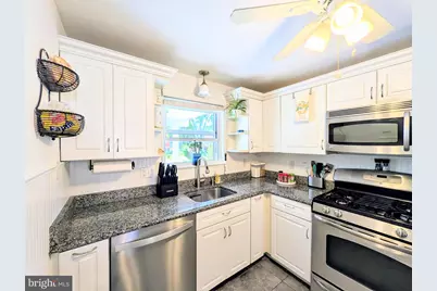 408 Dalmas Avenue, Glenolden, PA 19036 - Photo 32