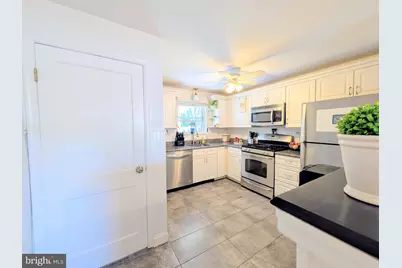 408 Dalmas Avenue, Glenolden, PA 19036 - Photo 30