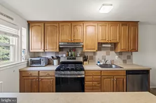 337 Abbey Terrace, Drexel Hill, PA 19026 - Photo 6