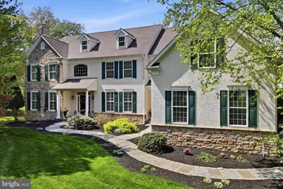 7 Lockhart Drive, Garnet Valley, PA 19060 - Photo 2