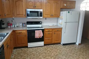 640 Wyndom Terrace, Holmes, PA 19043 - Photo 6