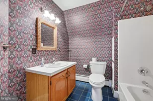 48 E Stewart Ave, Lansdowne, PA 19050 - Photo 24