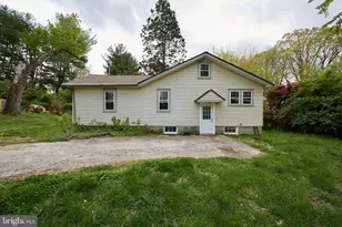 53 W Knowlton Rd, Media, PA 19063 - Photo 2