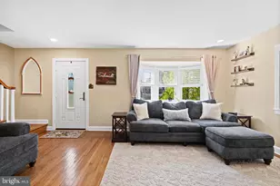 1564 Burmont Rd, Havertown, PA 19083 - Photo 4