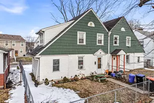 1139 Clover Ln, Chester, PA 19013 - Photo 2