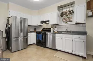 225 Folsom Ave, Folsom, PA 19033 - Photo 6