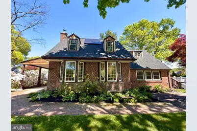 418 E Country Club Lane, Wallingford, PA 19086 - Photo 2