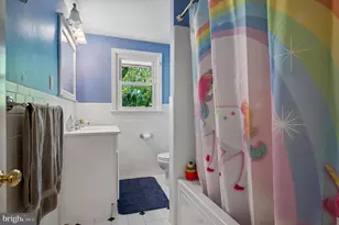 774 Robinhood Rd, Bryn Mawr, PA 19010 - Photo 18