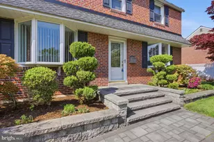 418 Colonial Park Dr, Springfield, PA 19064 - Photo 4