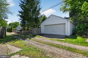 37 Ridley Ave, Aldan, PA 19018 - Photo 16