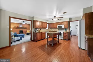 37 Ridley Ave, Aldan, PA 19018 - Photo 8