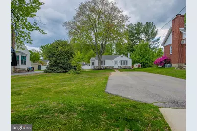 4828 Greenwood Street, Brookhaven, PA 19015 - Photo 2