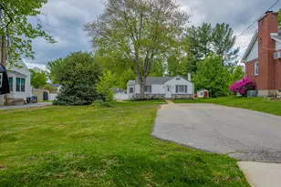 4828 Greenwood St, Brookhaven, PA 19015 - Photo 2