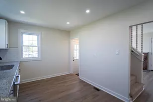 310 Swarthmore Ave, Folsom, PA 19033 - Photo 10