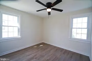 310 Swarthmore Ave, Folsom, PA 19033 - Photo 12
