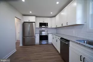 310 Swarthmore Ave, Folsom, PA 19033 - Photo 8