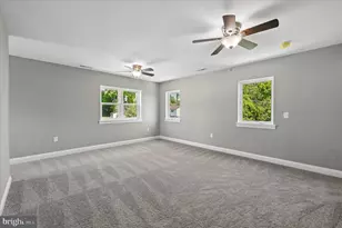 2211 Dickens Ln, Broomall, PA 19008 - Photo 28