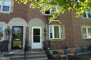 1136 Brookwood Ln, Glenolden, PA 19036 - Photo 2