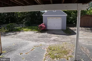 1136 Brookwood Ln, Glenolden, PA 19036 - Photo 10