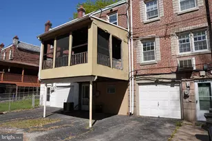 1136 Brookwood Ln, Glenolden, PA 19036 - Photo 6