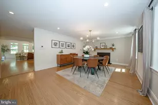 311 Oak Hill Ln, Newtown Square, PA 19073 - Photo 2